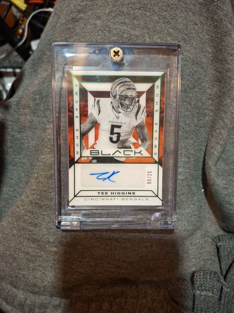 2024 Panini Black - Smoke Show Insert (Green Parallel 08/25) Tee Higgins Auto