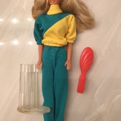 Barbie Doll Number 3 Figure Comb Brush Stand