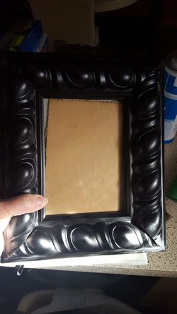 Black picture frame