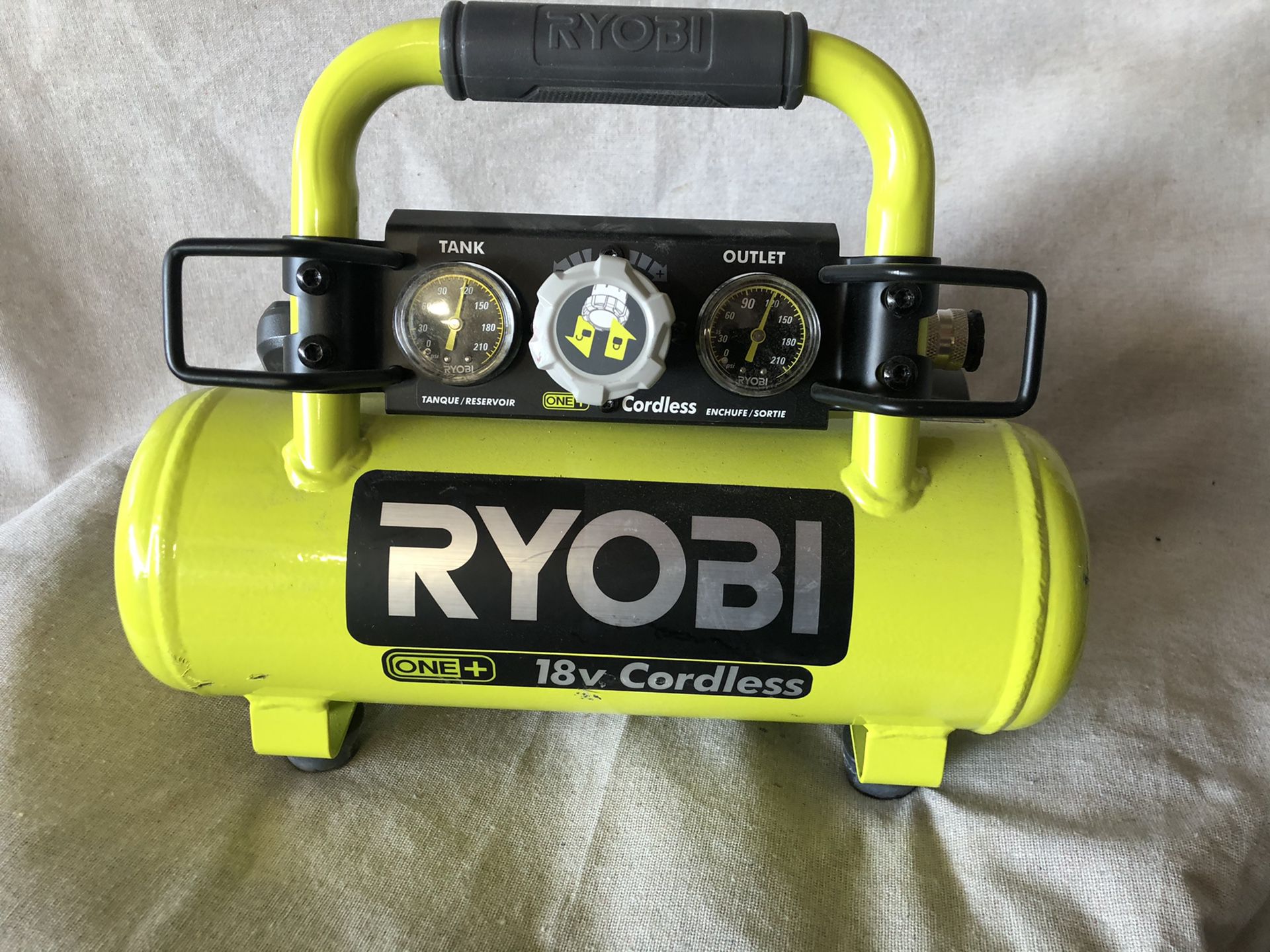 Ryobi 18v cordless Air Compressor. Tool Only
