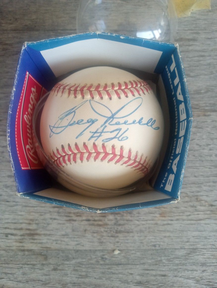 Boog Powell Autographed Baseball