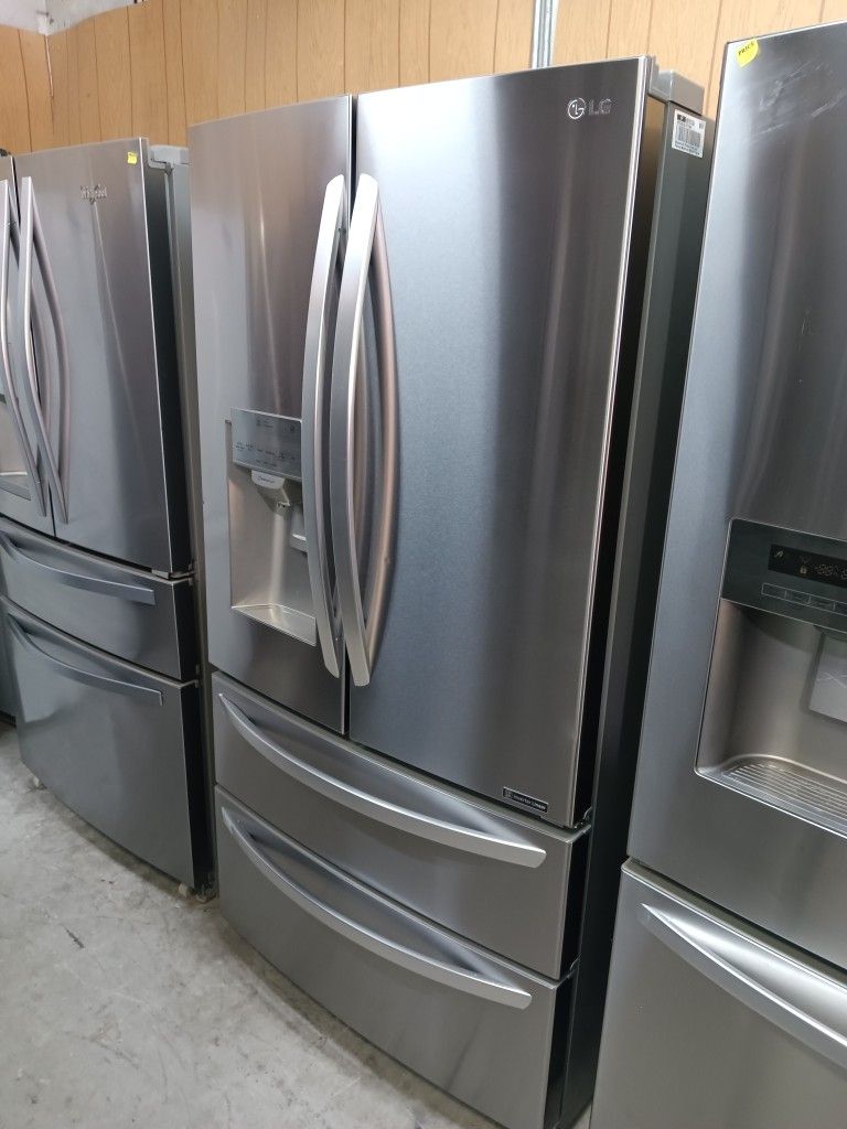 L/g Refrigerador 4 Door Stainless Steel Everything Works Good 💯