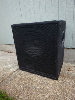 Peavey 115BX BW bass cabinet with 1x15 inch Black widow speaker