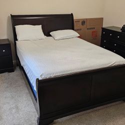 Bedroom Set ( Sold Together) 