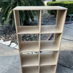 Wood shelf 10$