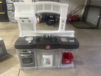 Play Kitchen, Washing Machine, Pizza Station, Play Food/accessories