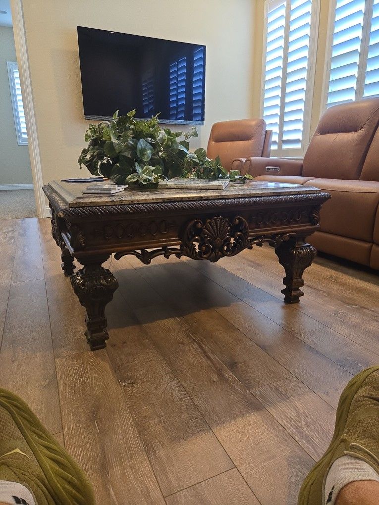Ashley Casa Mollino Coffee & End Tables