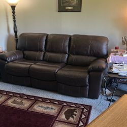 Vinyl Couch W/2 Electric Recliners