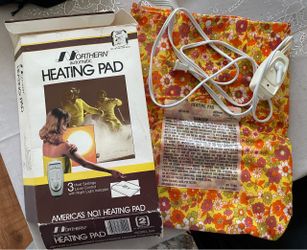 Heating Pad; (3) Heat Settings from Northern (Sunbeam)