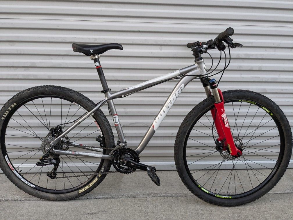 Medium Novara Matador 29 With Hydraulic Disc Brakes