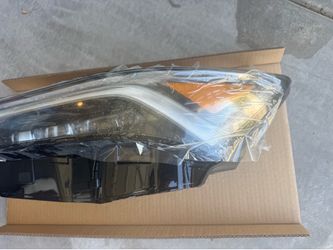 Acura Headlight Assembly