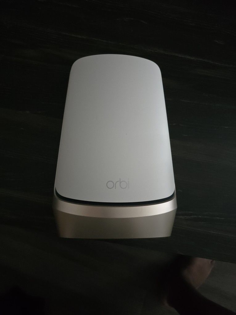 Orbi 960 router