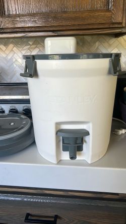 Stanley Jug