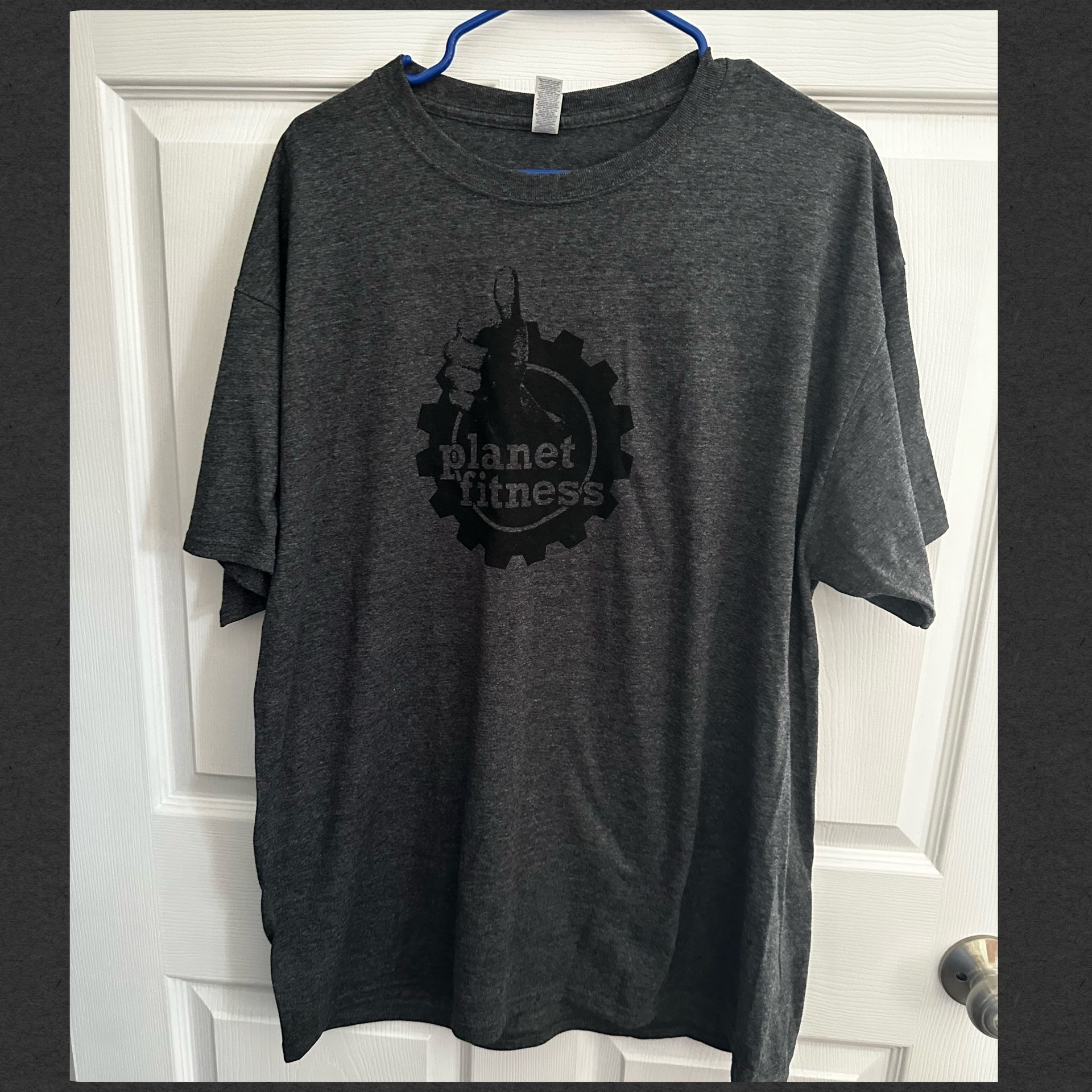 Planet Fitness T-Shirt for Sale in Northfield, NJ - OfferUp