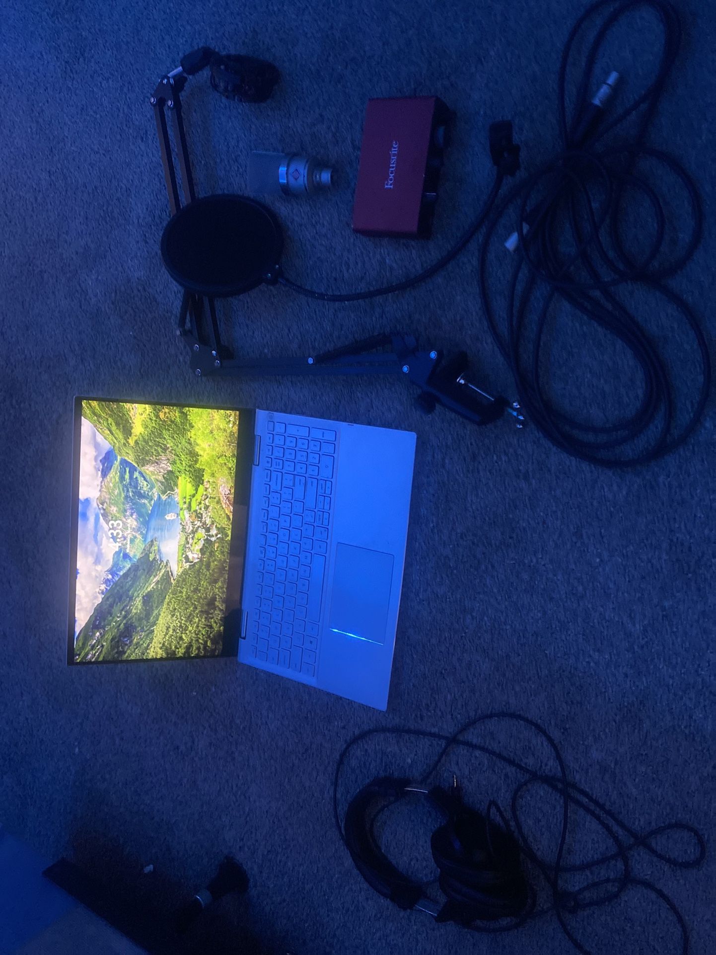 Studio/stream Set Up READ DESCRIPTION