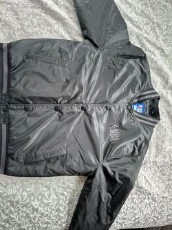 NBA puffer with no hoodie