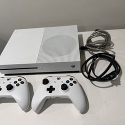 Xbox One Console, Controllers, Games