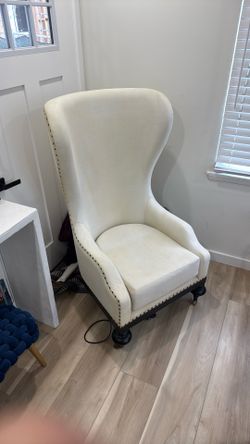 Lounge Chair