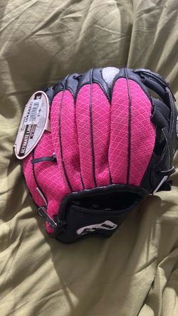 Girls glove with ball $15