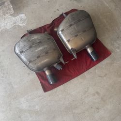 535i Mufflers