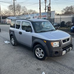 2004 Honda Element 