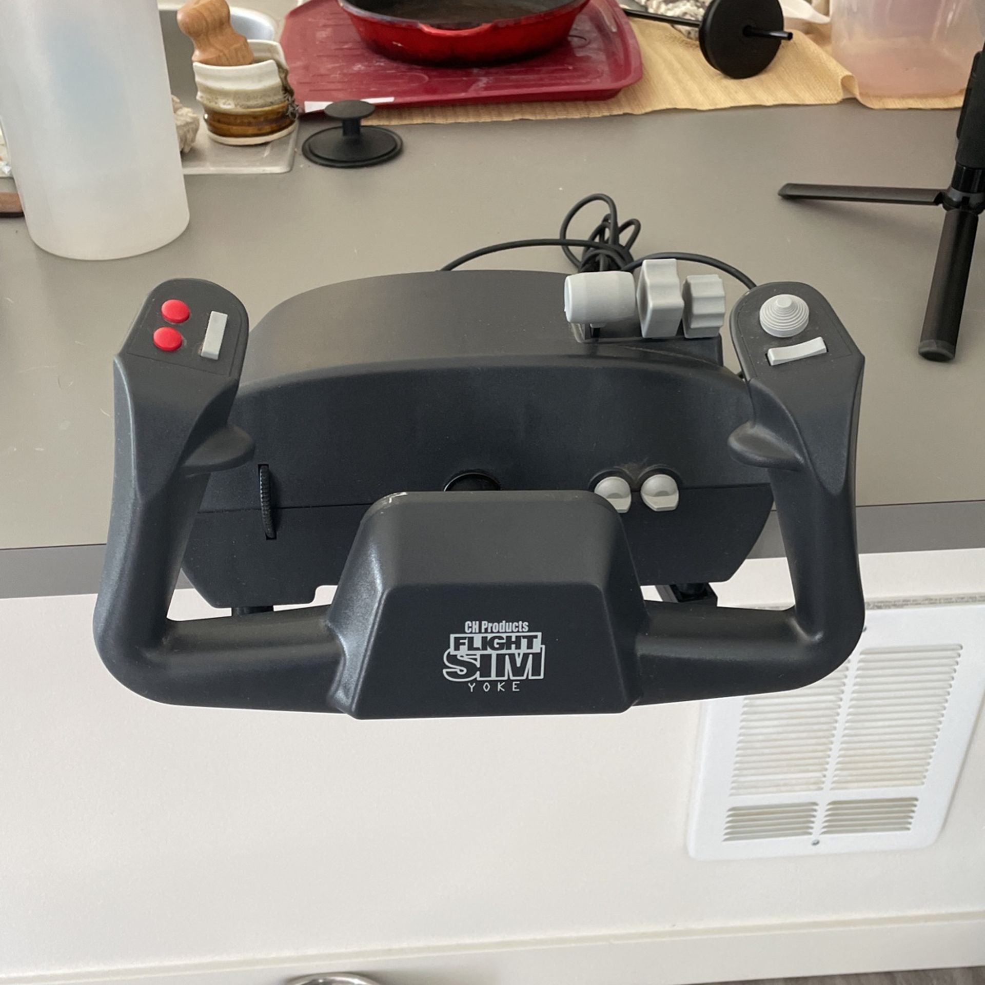 CH Products Flight Sim Yoke Joystick Gamepad