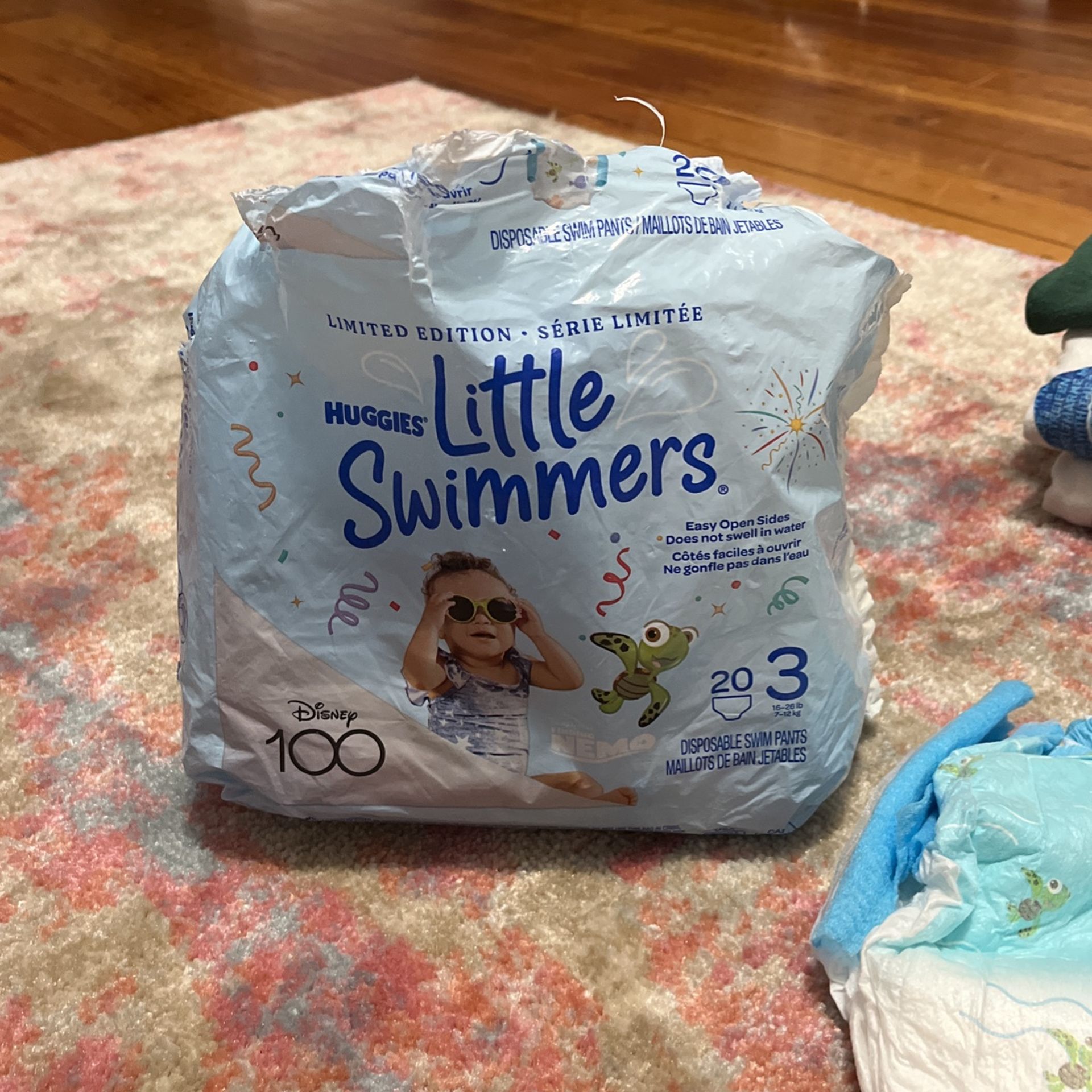 Little Swimmers Size 3 