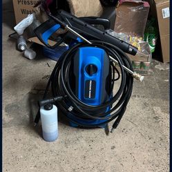 Electric Pressure Washer With Foam Canon and universal attachments
