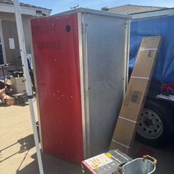 Cres-Cor aluminum cabinet Measures 65”x24x28”