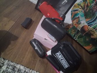 JBL Xtreme2 , BOSE, ANCOON ,And JBL  Charge2