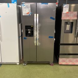 Brand New Whirlpool Stainless Steel Refrigerator With Water And Ice Maker🙌🙌