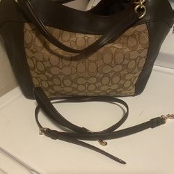Coach Purse Excellent Condition 