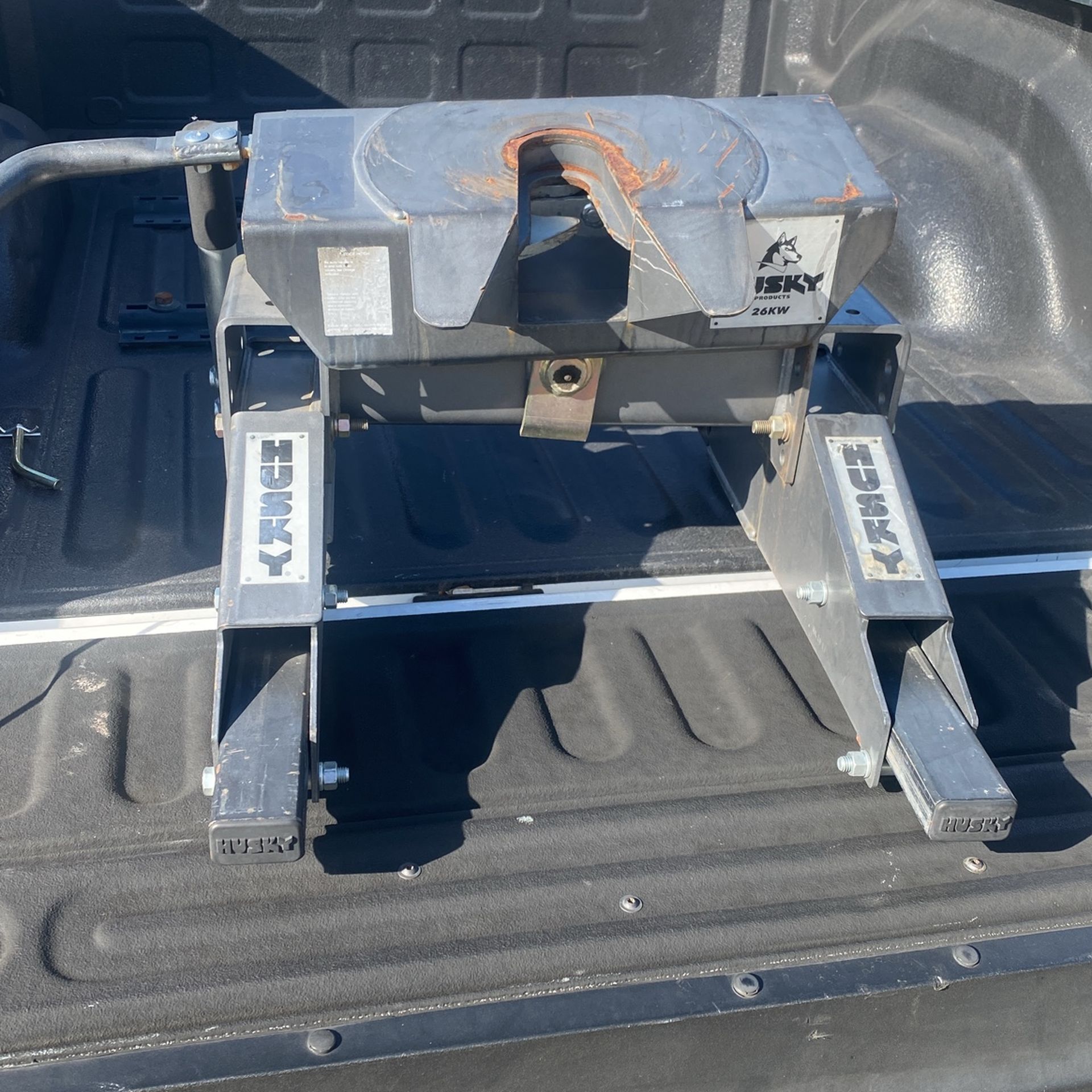 Husky 26k HD Roller 5th Wheel