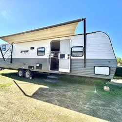 2020 Prime Time 34FT 2 Rooms 