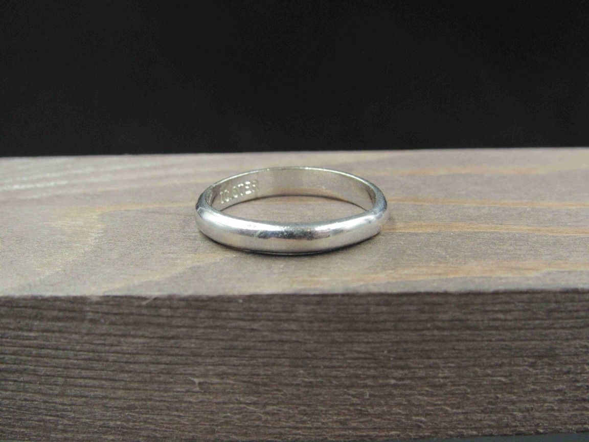 Size 8.5 Sterling Silver Plain Cool Band Ring Vintage Statement Engagement Wedding Promise Anniversary Bridal Cocktail