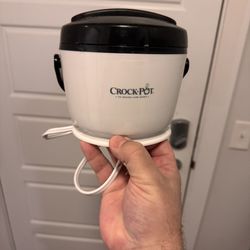 Very Small Travel Size Crockpot 