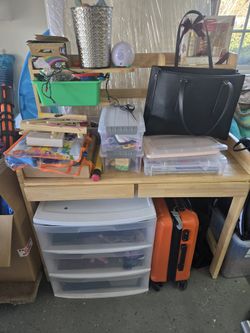 Desk And chair