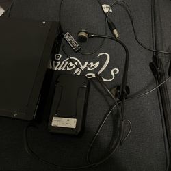 Crown Wireless Microphone 