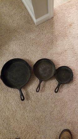 Cast iron skillet