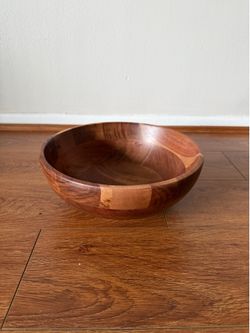 77oz Wood medium serving bowl