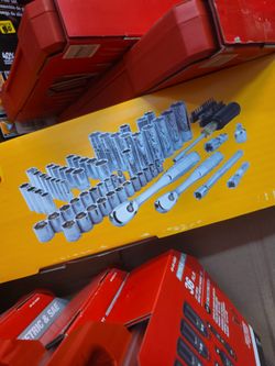85pc DeWalt mechanics tool set 1/2"&3/8" mm/sae lug nut impact socket set, NEW Financing available