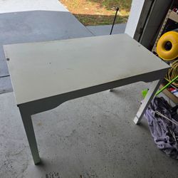 Free table good for work shop or craft