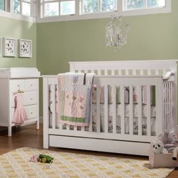 DaVinci Piedmont 4 in 1 Convertible Crib w/Mattress
