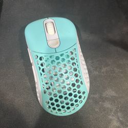 Wireless Gaming Mouse