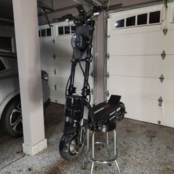 Teewing Mars XTR Dual Motor E Scooter 