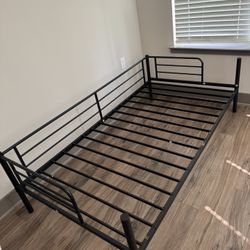 Black Metal Twin Bed Frame (Sturdy & Modern Design)
