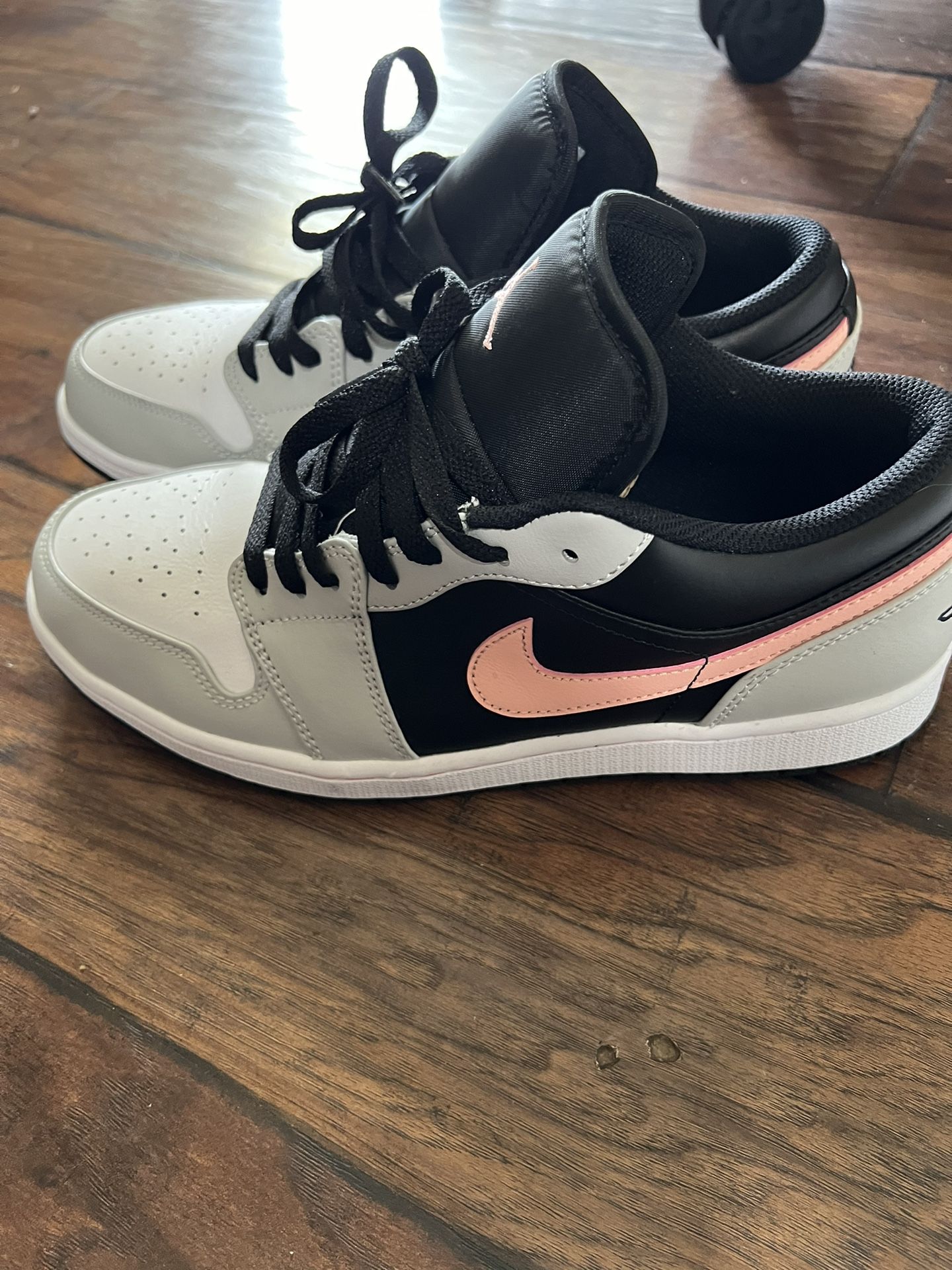 Jordan Low Grey Fog Bleached Coral