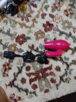 GEM Compact Travel Hair Dryer Pink