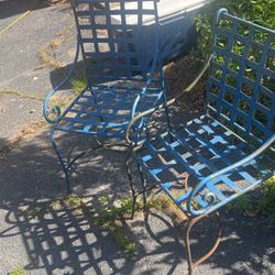 outdoor iron chair set