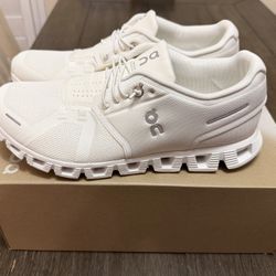 On Cloud 5 White Running Shoes - Men’s Size 8.5